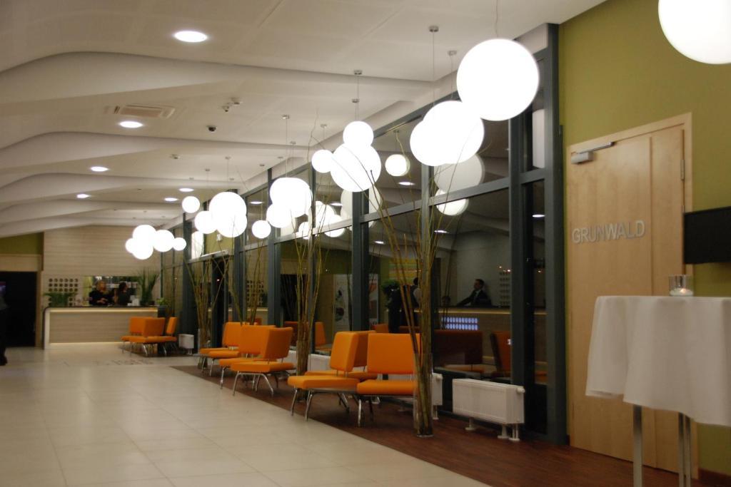 Hotel Poznanski A2 Lubon Luaran gambar